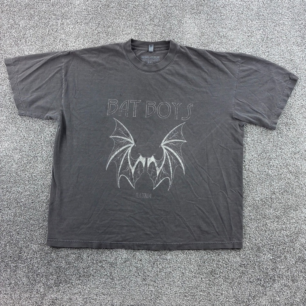 Rebel Fleur Bat Boys Shirt Mens 2XL Charcoal Gray Cotton Illyria Goth Grunge